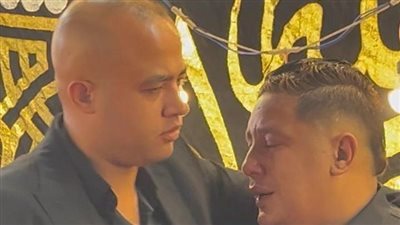 بكاء حمو بيكا في عزاء والده في البيطاش بالإسكندرية |صور