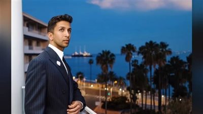 أحمد زاهر يحتفل بعيد ميلاد هشام جمال: 