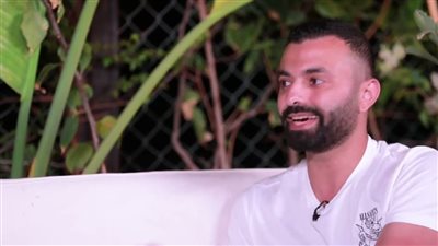 أدعوله بالرحمة.. رامي صبري يعلن وفاة والد المنتج محمد الشاعر