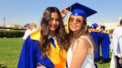 داليا البحيري تحتفل بتخرج ابنتها: 