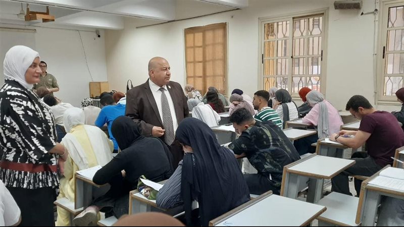 امتحانات الجامعات