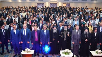 رئيس الطائفة الإنجيلية يشارك في احتفالية عيد دخول السيد المسيح مصر 