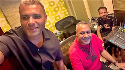 بعد أزمة الملحنين .. رامي صبري يروج لألبومه الجديد : جاهزين ؟!