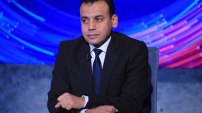خبير اقتصادي: أسعار النفط الحالية مرتفعة والبدائل لمضيق هرمز تحتاج وقتا وتكلفة