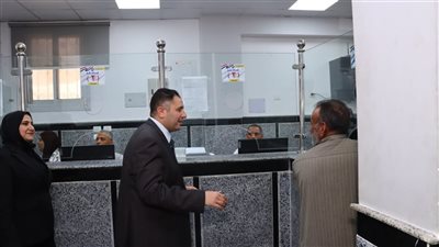 محافظ دمياط يتابع تطوير الخدمات بالمركز التكنولوجي بمدينة السرو ميدانيا