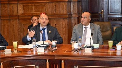 نائب حزب العدل يطرح لمجلس الشيوخ رؤية استباقية لحوكمة خطة (2026/2027)