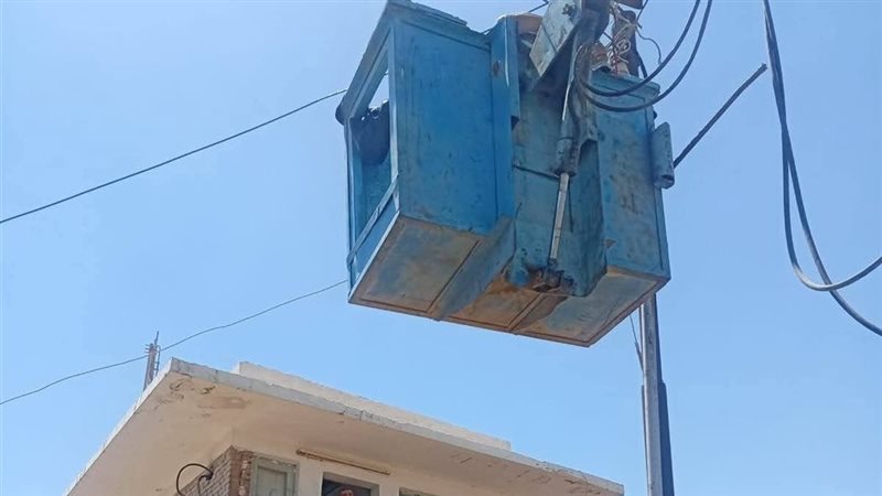 فصل التيار الكهربائي