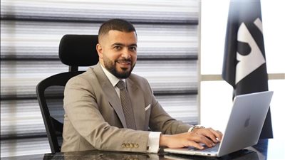 وكيل إسكان النواب يطالب بعودة مبادرة سيارات المصريين بالخارج لدعم الاقتصاد
