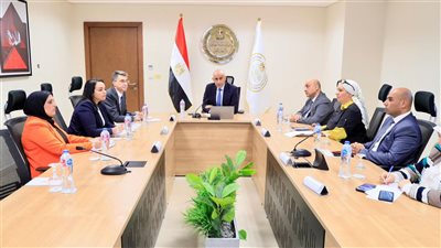 وزير التعليم يبحث مع وفد البنك الدولي سبل تعزيز التعاون في عدد من الملفات