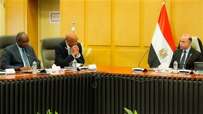 وزير الاستثمار يبحث مع مؤسسة التمويل الدولية تطوير بيئة الأعمال الرقمية