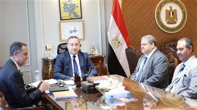 وزير التعليم العالي يبحث مع رئيس الهيئة المصرية لضمان الجودة والاعتماد 