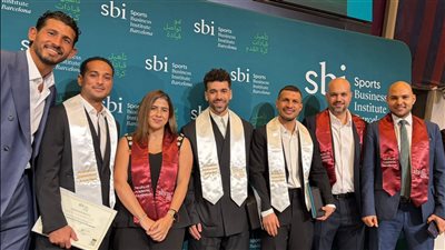 نصر الدين عزام يشارك في تدريس ماجستير الإدارة الرياضية بجامعة برشلونة