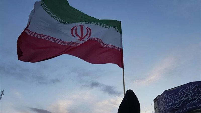 إيران