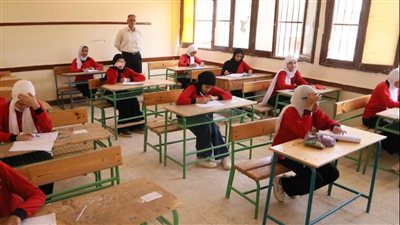 التعليم ترد علي مزاعم تسريب امتحانات الإعدادية: المتداول غير صحيح