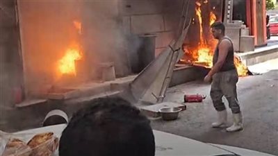 حريق بمطعم شهير للفول والطعمية أمام مجمع الكليات الطبية بجامعة طنطا