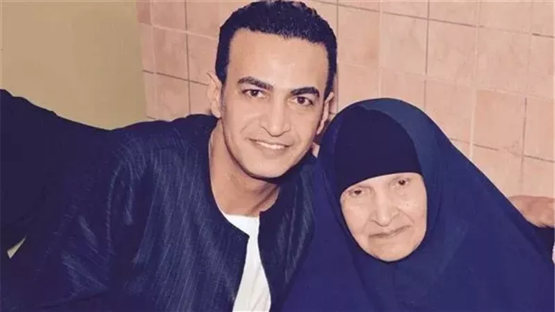 سمسم شهاب ووالدته