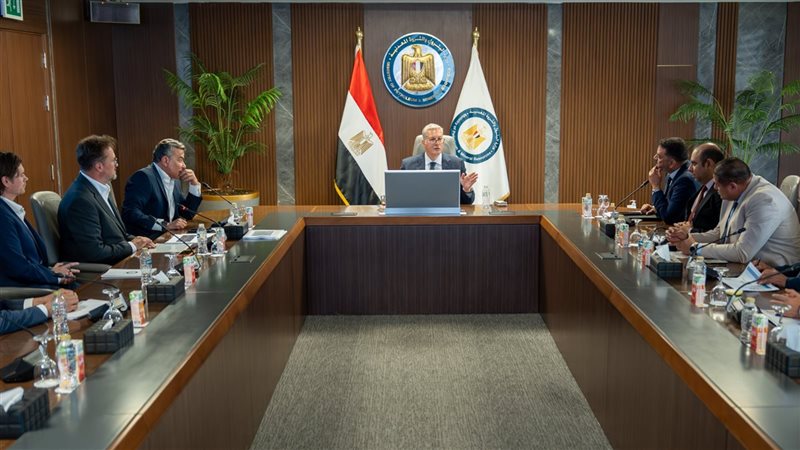 وزير البترول 
