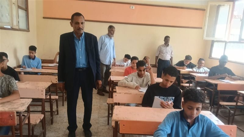 الأستاذ عثمان مدير