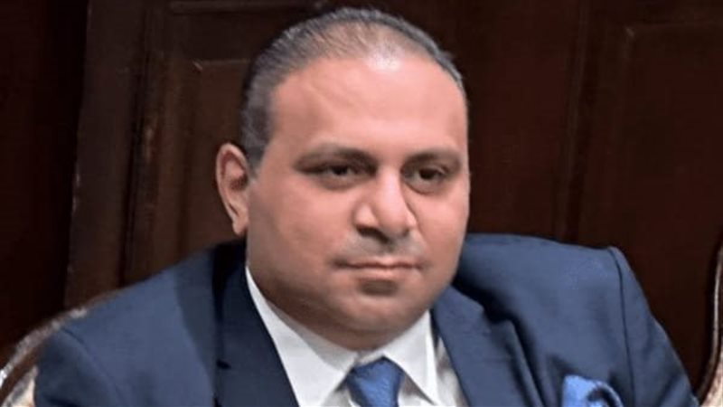 أحمد زكي