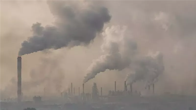 دكا ضمن أسوأ مدن العالم تلوثًا