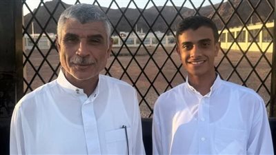 عودة نجل شيخ الأزهر وحفيده بعد أداء فريضة الحج الي الأقصر