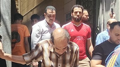 في مشهد مؤثر.. أهالي المحلة الكبرى يشيعون جثمان 