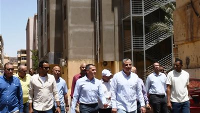 محافظ أسوان يتفقد الأعمال الجارية لإنشاء الفندق السكنى ويوجه بسرعة إنهاءه 