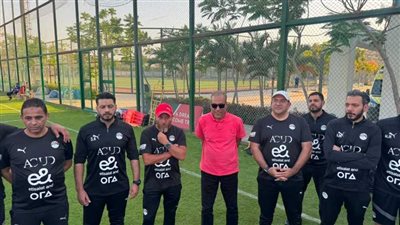 مصطفى عزام يجتمع بمنتخب الشباب ويؤكد دعم مجلس الإدارة لتحقيق شمال أفريقيا