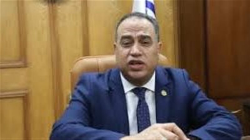 رئيس جامعة العريش