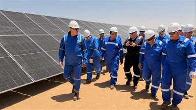 رئيس هيئة البترول يتفقد حقول شمال البحرية بالصحراء الغربية لمتابعة خطط الإنتاج