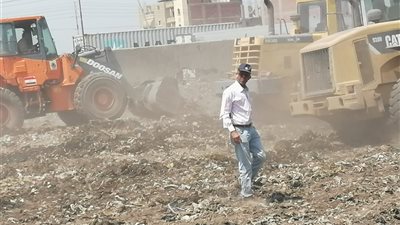 في 8 أيام فقط.. رفع 9000 طن مخلفات وتراكمات تاريخية بالمحلة الكبرى