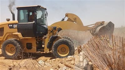 حي عتاقة.. حملات لإزالة التعديات على حرم الطريق واستعادة الانضباط بالشوارع