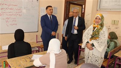 إحباط محاولة غش جماعى وضبط 15 هاتف محمول داخل لجنة بالقليوبية 