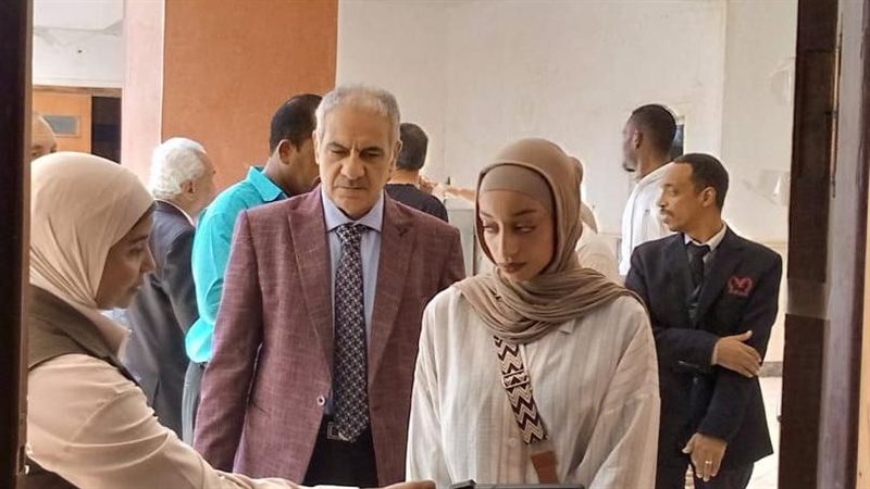 رئيس جامعة أسوان