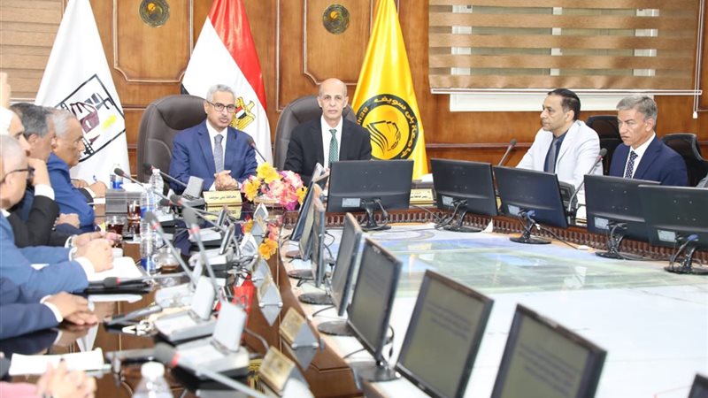 مجلس جامعة بنى سويف