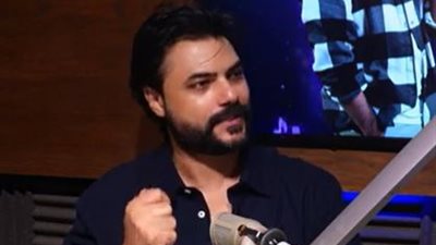 بكلمات مؤثرة.. محمود حمدان يتحدث عن رحيل والده: «الحمدلله إنه شاف نجاحي»
