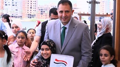 محافظ دمياط يطلق اليوم الثقافي من جسر الحضارة بمشاركة واسعة