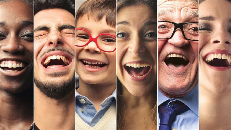 الضحك في علاج نمو الأطفال
