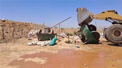 على مساحة 6850 مترًا.. إزالة 38 حالة تعدٍ في حملات بقنا ونجع حمادي