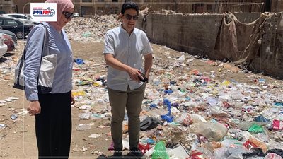 ضبط نفايات طبية خطرة ملقاة بالشارع بالفيوم وتحرير محضر ضد معمل طبي