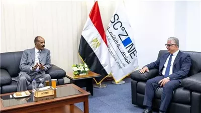 اقتصادية قناة السويس تبحث تعزيز التعاون الاستثماري مع رئيس إريتريا