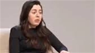 الأهرامات عادية ومش مصرية عشان أبقى زوجة تانية.. راقصة تونسية تهاجم المصريين