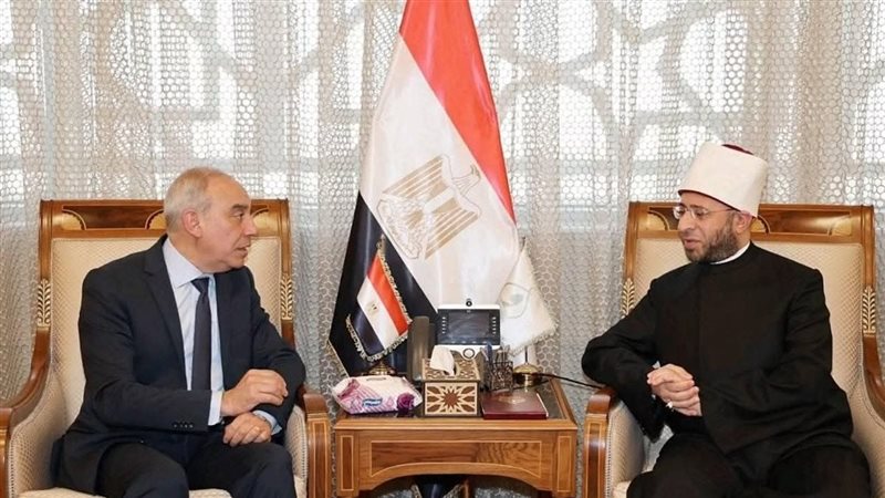 وزير الأوقاف يستقبل رئيس الهيئة العامة