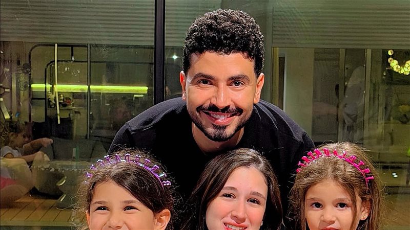 محمد أنور وأسرته 