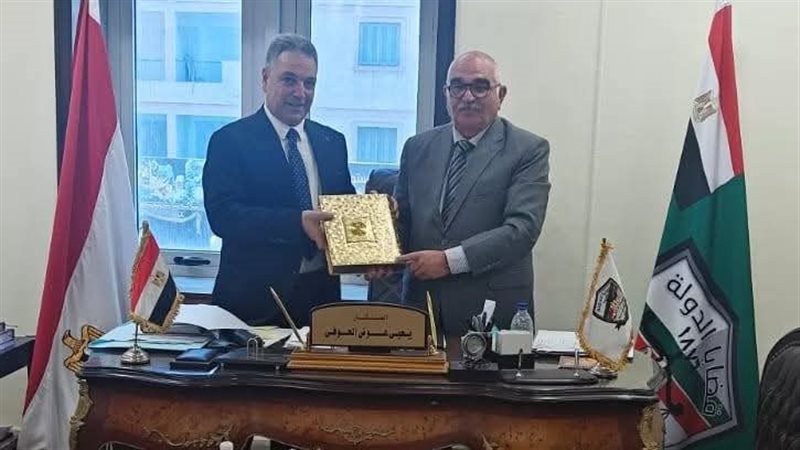  المستشار الدكتور