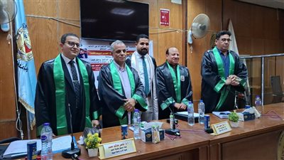 آداب سوهاج تمنح الباحث عمرو أحمد الدكتوراه مع التوصية بالطبع والتبادل