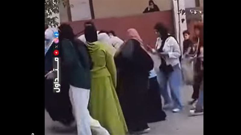 اعتداء على معلمة
