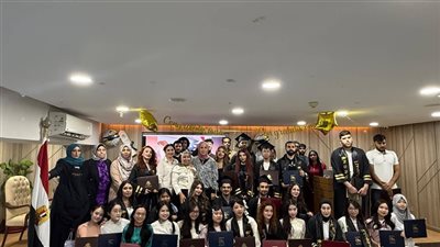 المركز الثقافي المصري لتعليم اللغة العربية يحتفل بتخرج دفعة جديدة 