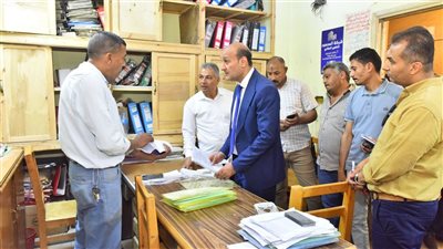 محافظ أسيوط يتفقد المركز التكنولوجي بمركز الفتح لمتابعة ملفي التصالح والتقنين 