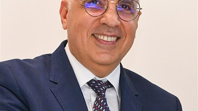 وزير الري 